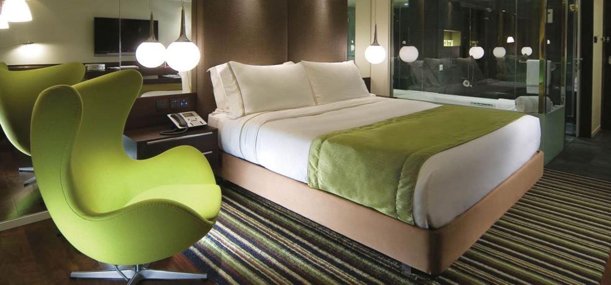 The Mira Hong Kong Hotell Eksteriør bilde A room at the hotel